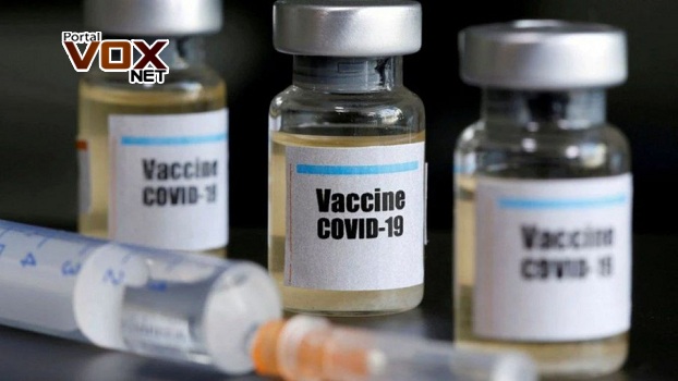 Tenso – Rabino declara a fiéis que vacina contra Covid-19 pode “transformá-los em gays”