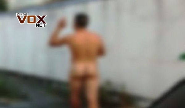 Inusitado – Homem é flagrado nu após ser obrigado a deixar roupas como garantia de pagamento em bar